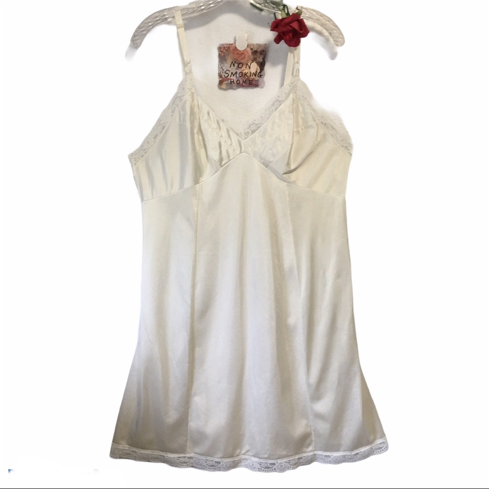 Vintage Sears Cream Lace Trim Full Slip Dress Size 42 EMB with lace EUC - Picture 1 of 7